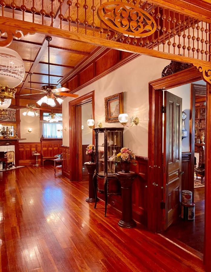 Intermission Hogan House Bed & Breakfast Hogansville Exterior photo